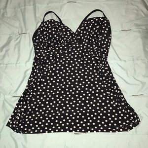 Liz Lange Maternity tankini top